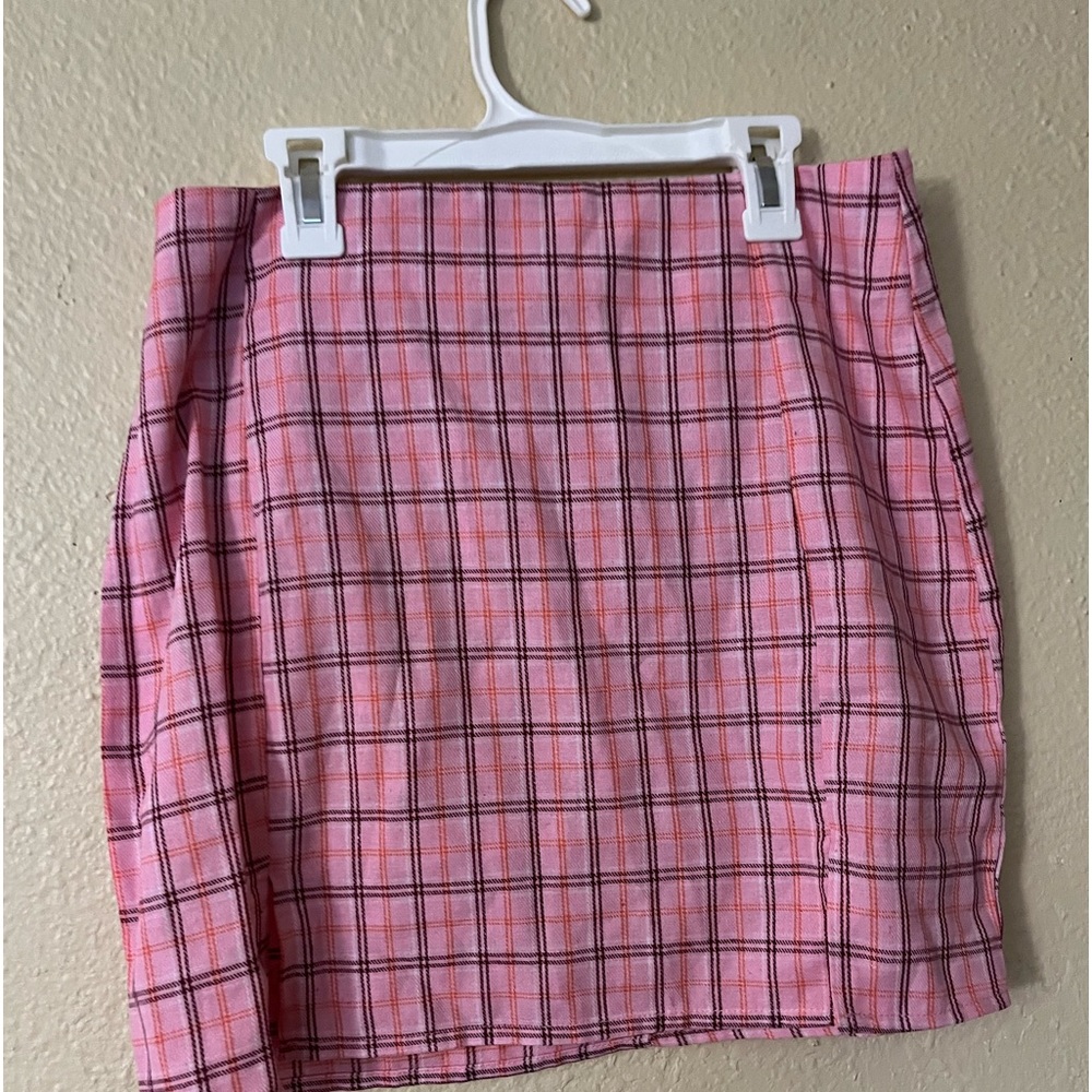 Plaid mini skirt